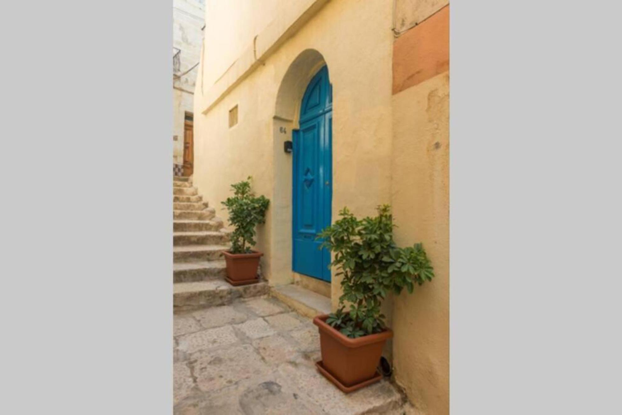 Authentic Gf Apartment With Terrace At The 3 Cities Marina Cospicua Екстериор снимка
