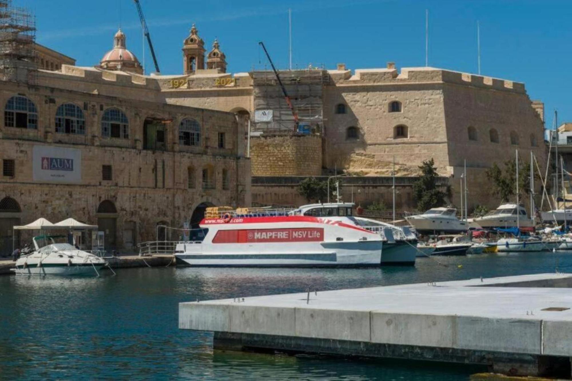 Authentic Gf Apartment With Terrace At The 3 Cities Marina Cospicua Екстериор снимка
